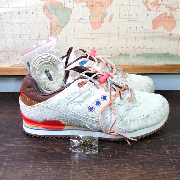 Saucony Other - BRAND NEW Saucony Courageous Moc Lapstone & Hammer Collab Men's Size 10.5